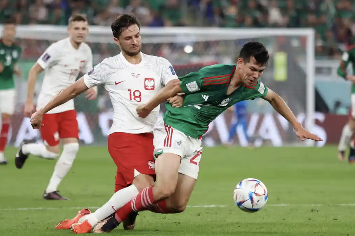 Ochoa saves Poland penalty to secure a draw for Mexico