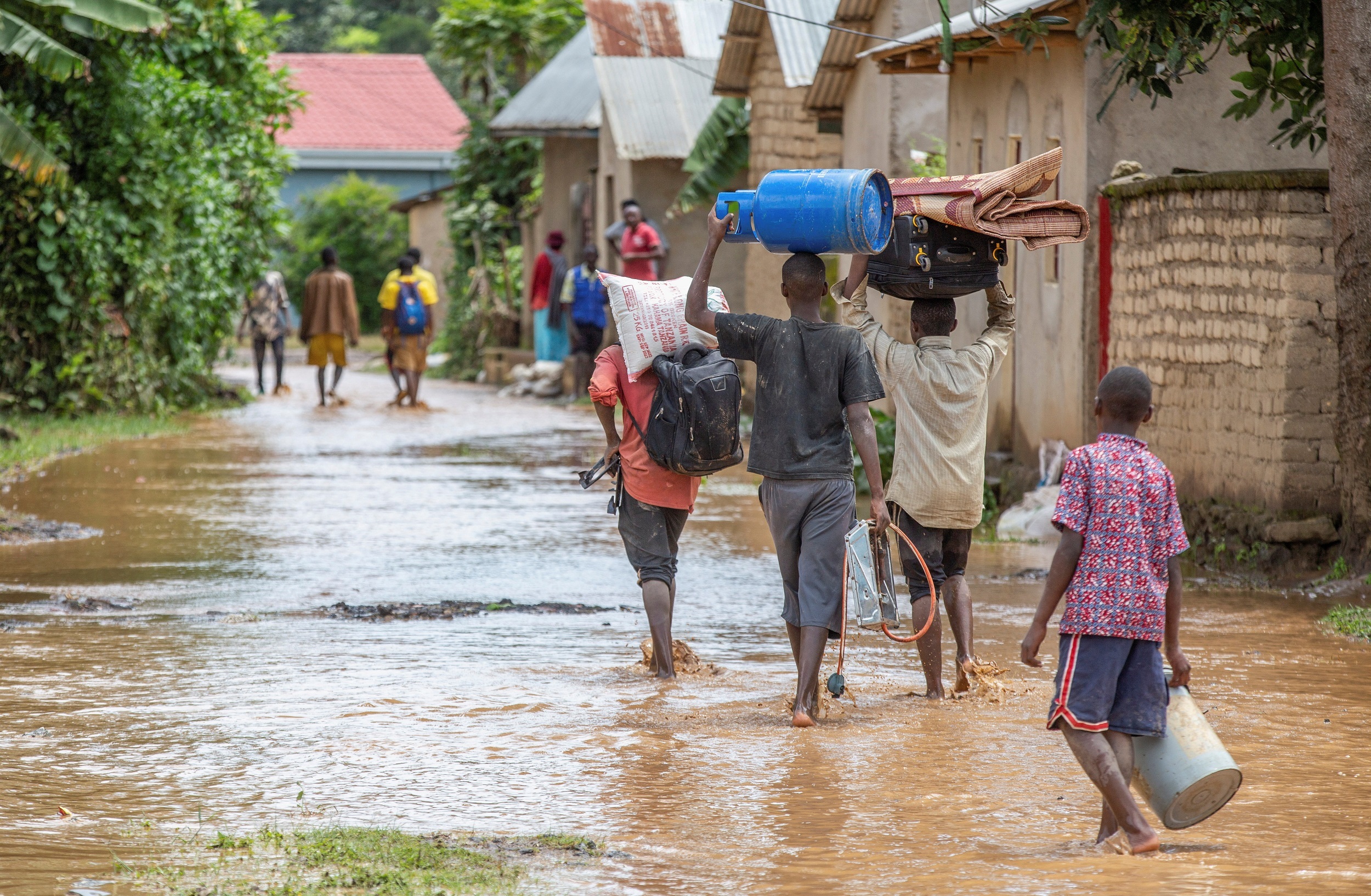 Qatar’s amir sends message of support to Rwanda after deadly flooding