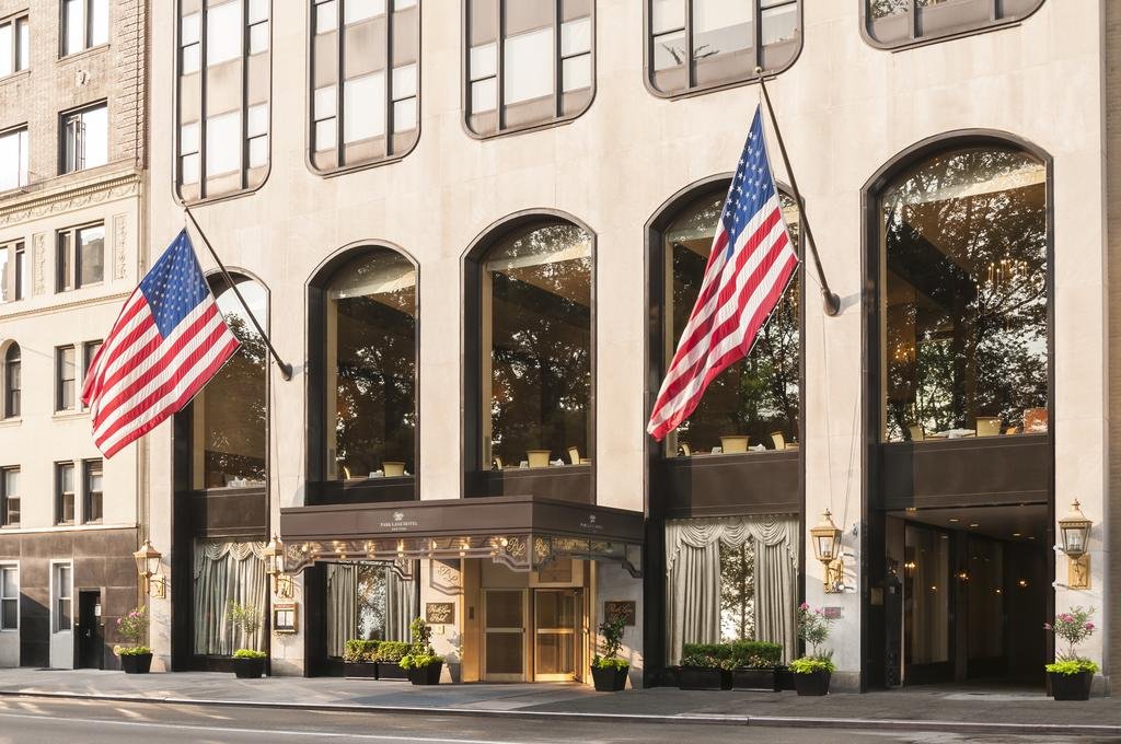 Qatar wealth fund acquires luxurious Manhattan hotel for $623 million